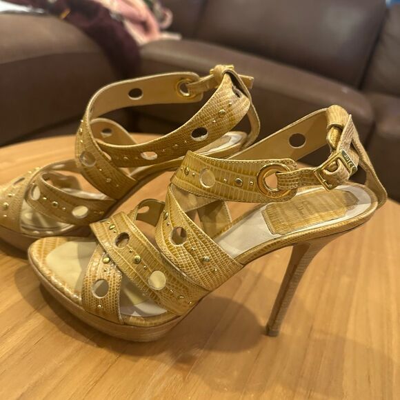 Dior Elegant Gold Strappy Heels with studs and grommets - Picture 1 of 7